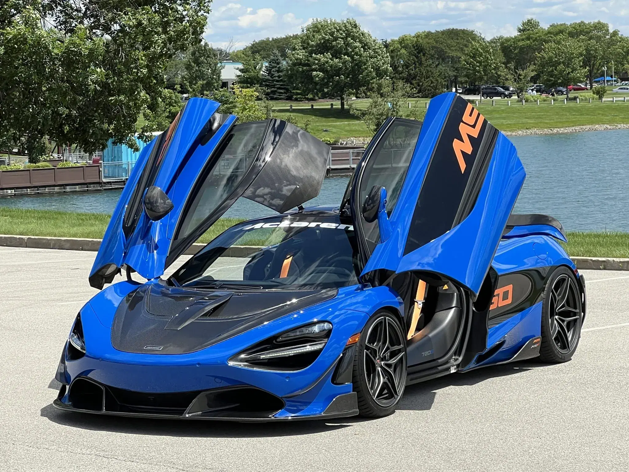 2018 MCLAREN 720S