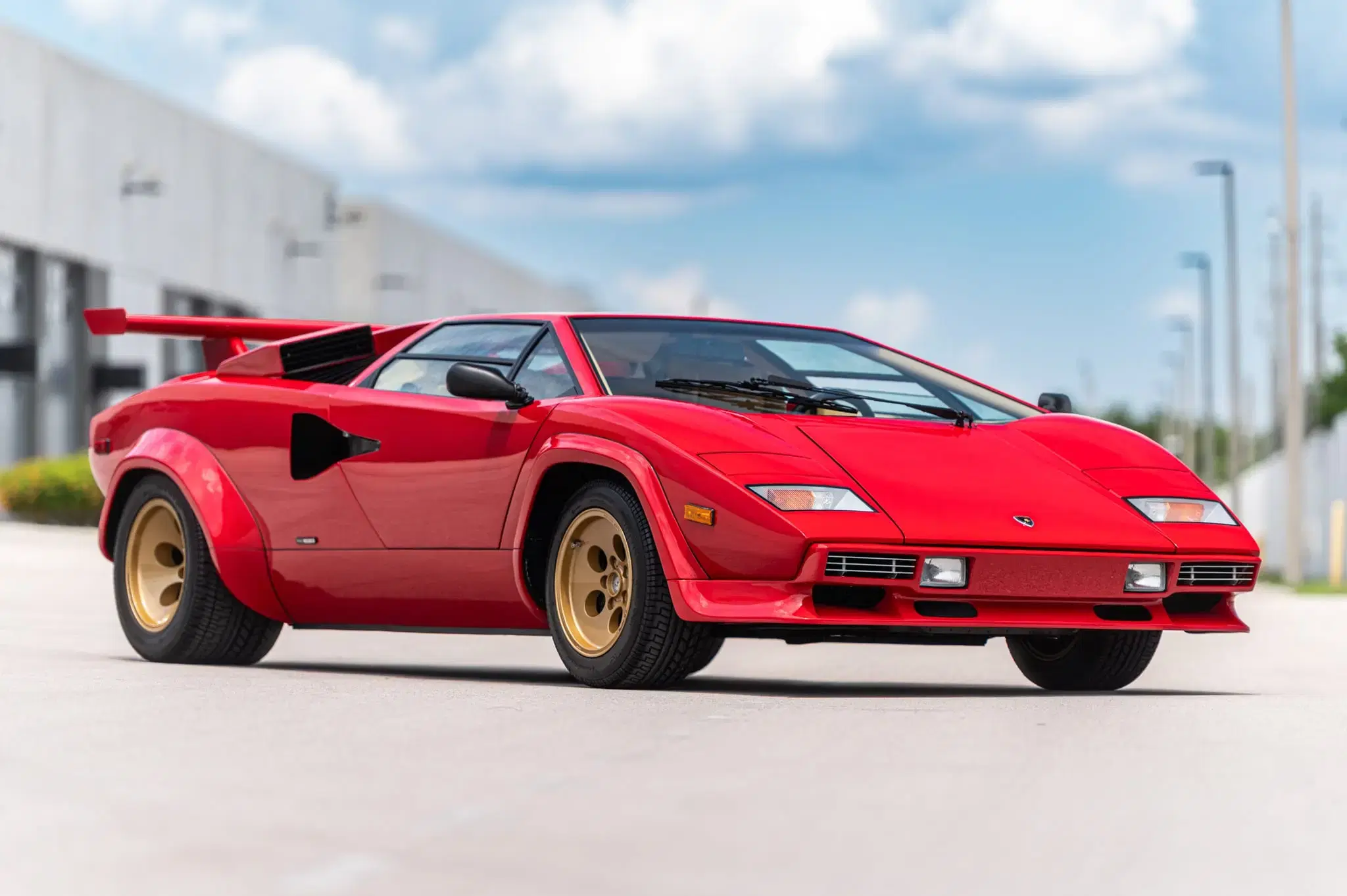 1983 LAMBORGHINI Countach